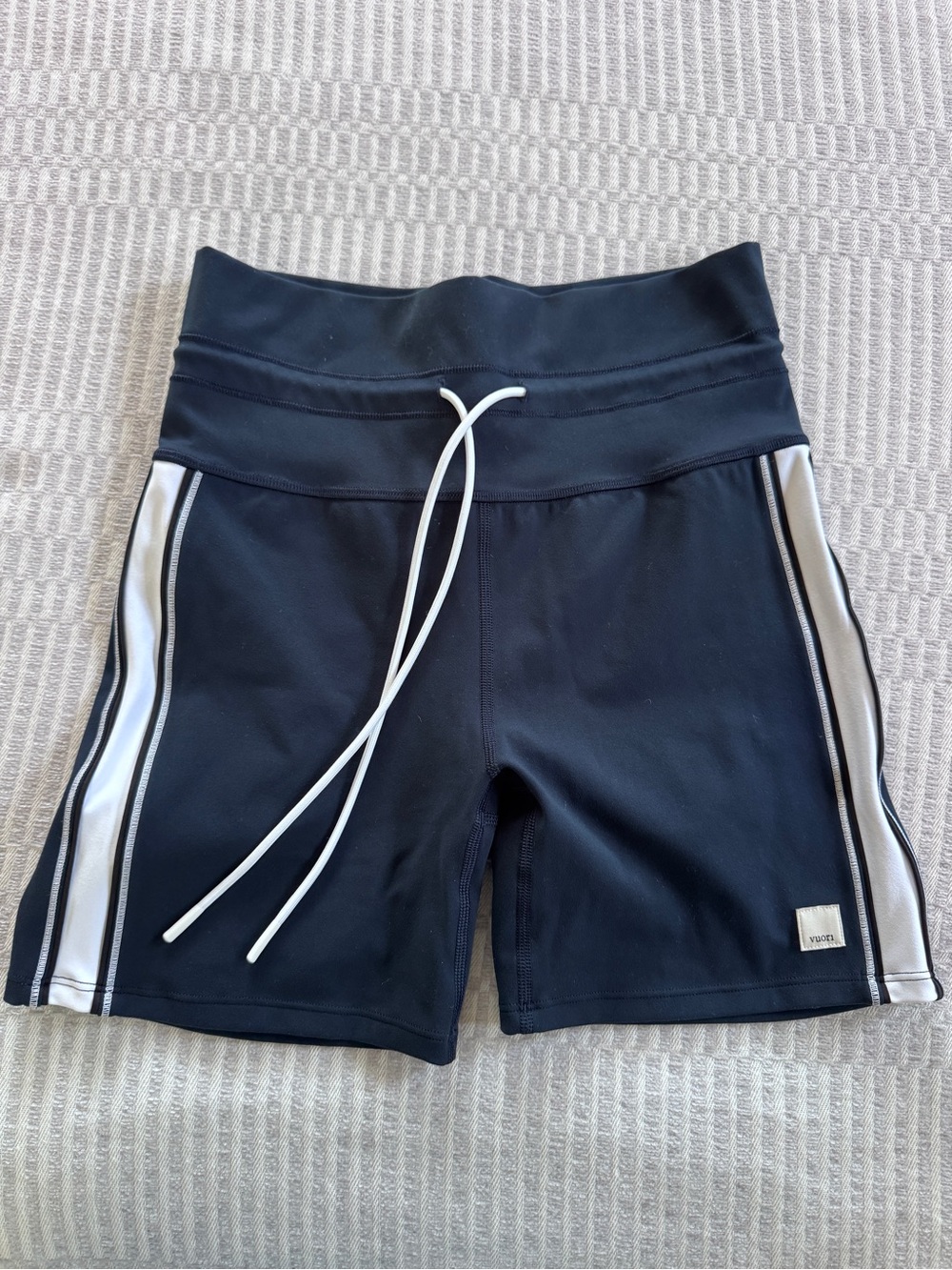 Vuori Daily Track Short 5”